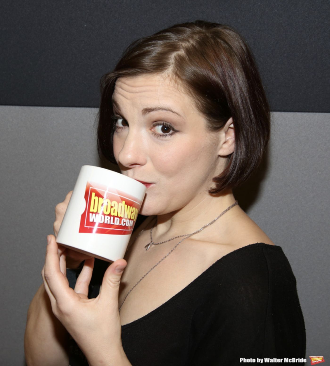 Wake Up With BWW 9/14: First Listen to CINDERELLA Song, THE PROM Film Release Date, and More!  Image