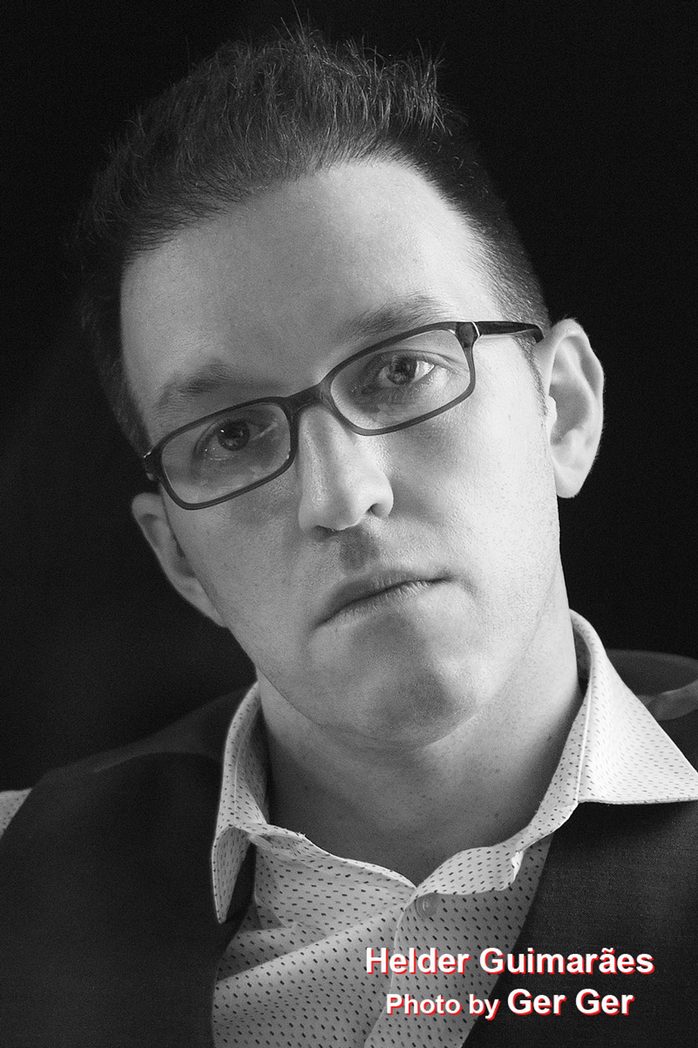 Interview: Magician Extraordinaire Helder Guimarães Closing THE PRESENT With A GRAND FINALE Interview: Magician Extraordinaire Helder Guimarães Closing THE PRESENT With A GRAND FINALE Image