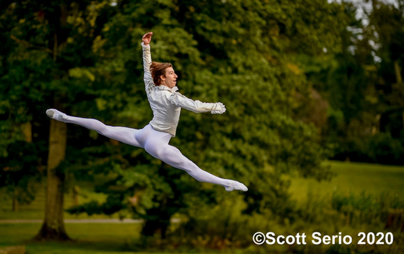 BWW Previews: INAUGURAL FALL GATHERING OF DANCE at Red Rose Farm BWW Previews: INAUGURAL FALL GATHERING OF DANCE at Red Rose Farm Image