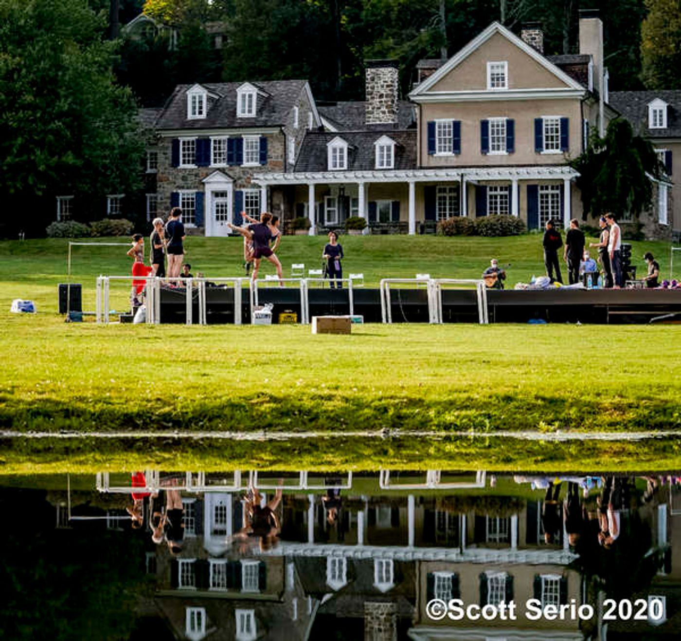 BWW Previews: INAUGURAL FALL GATHERING OF DANCE at Red Rose Farm BWW Previews: INAUGURAL FALL GATHERING OF DANCE at Red Rose Farm Image