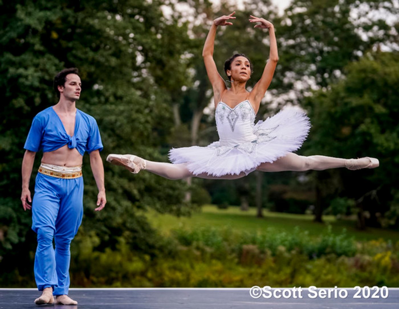 BWW Previews: INAUGURAL FALL GATHERING OF DANCE at Red Rose Farm BWW Previews: INAUGURAL FALL GATHERING OF DANCE at Red Rose Farm Image
