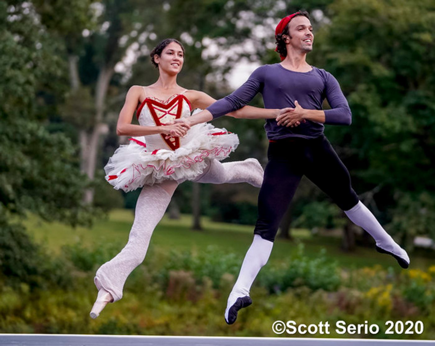 BWW Previews: INAUGURAL FALL GATHERING OF DANCE at Red Rose Farm BWW Previews: INAUGURAL FALL GATHERING OF DANCE at Red Rose Farm Image