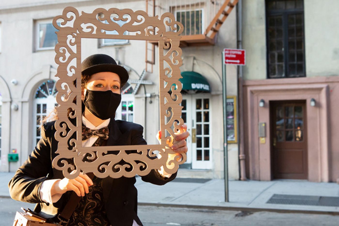 Photo Flash: VOYEUR: THE WINDOWS OF TOULOUSE-LAUTREC Takes Over The Streets Of The West Village  Image