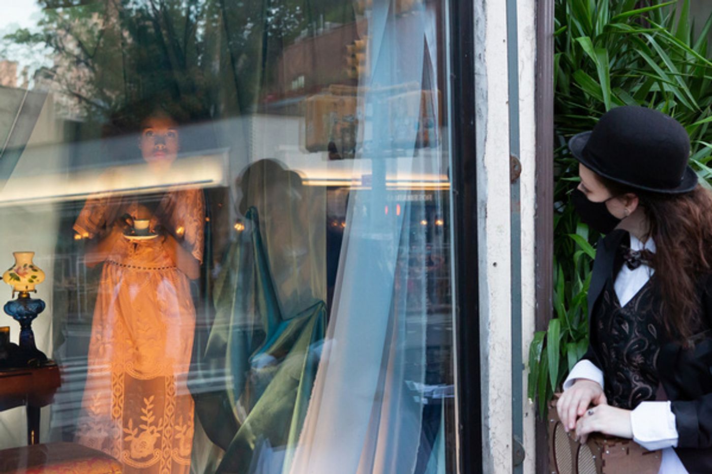 Photo Flash: VOYEUR: THE WINDOWS OF TOULOUSE-LAUTREC Takes Over The Streets Of The West Village  Image