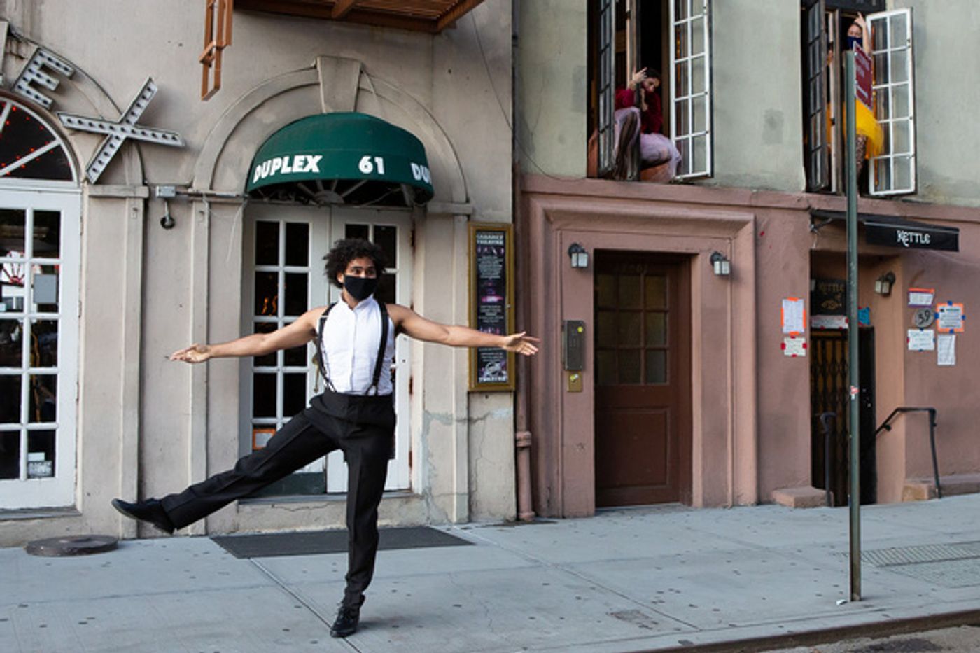 Photo Flash: VOYEUR: THE WINDOWS OF TOULOUSE-LAUTREC Takes Over The Streets Of The West Village  Image