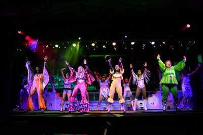The Cast of MAMMA MIA! Photo