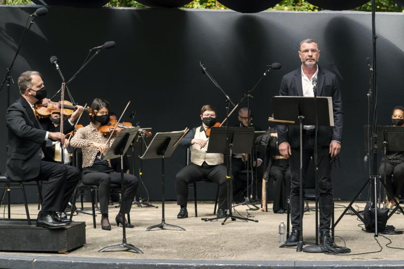 Video & Photos: Liev Schreiber Narrates Orpheus Chamber Orchestra's New Translation of EGMONT  Image