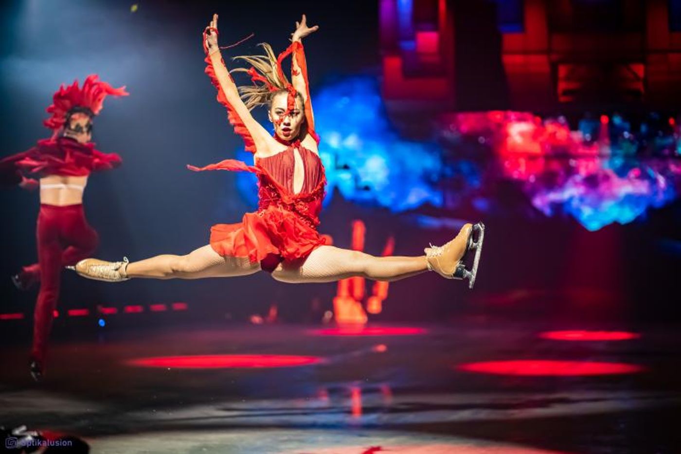 Feature: HOLIDAY ON ICE WEGENS GROTE VRAAG IN DE VOORVERKOOP OOK NAAR ROTTERDAM Feature: HOLIDAY ON ICE WEGENS GROTE VRAAG IN DE VOORVERKOOP OOK NAAR ROTTERDAM Image