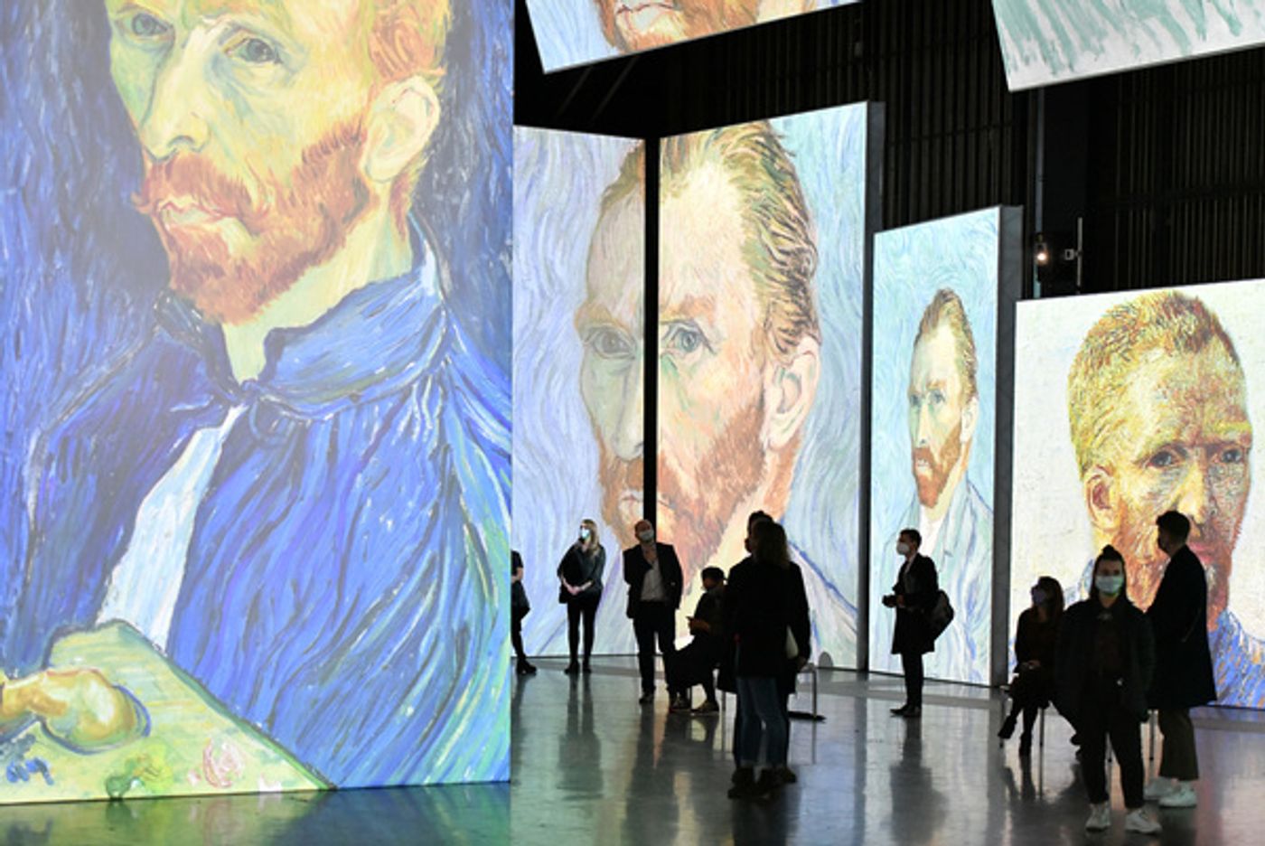 Photo Flash: VAN GOGH ALIVE Has UK Premiere at Birmingham Hippodrome  Image