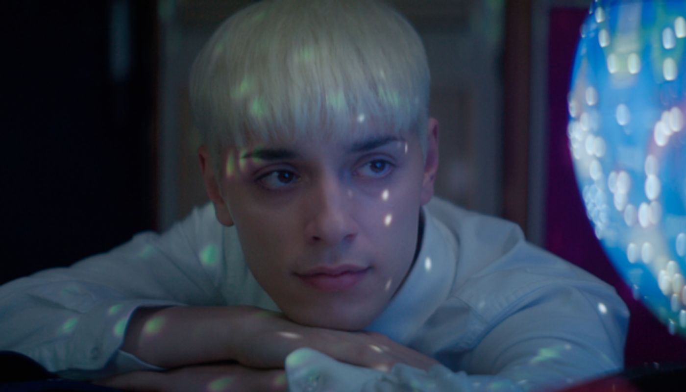 Photo Flash: Check Out Photos From the Film Adaptation of EVERYBODY'S TALKING ABOUT JAMIE Photo Flash: Check Out Photos From the Film Adaptation of EVERYBODY'S TALKING ABOUT JAMIE Image