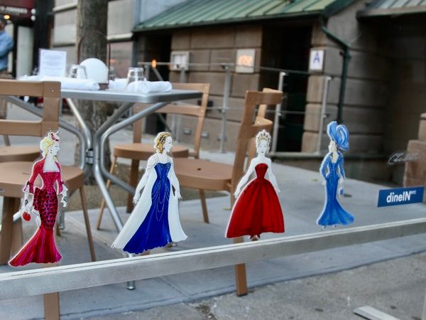 Photo Flash: Matthew Broderick, Joel Grey and More Celebrate the Return of Joe Allen  Image