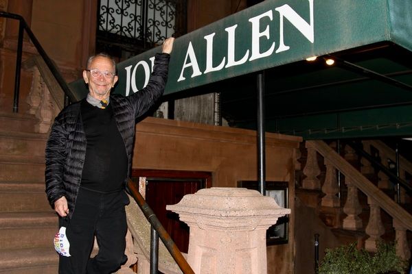 Photo Flash: Matthew Broderick, Joel Grey and More Celebrate the Return of Joe Allen  Image