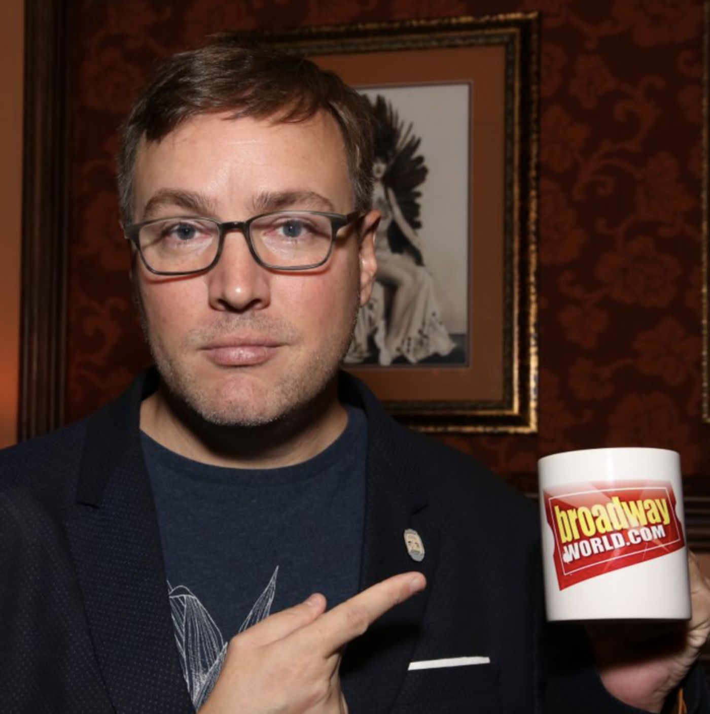 Wake Up With BWW 10/19: HAMILTON Cast Reunites For Biden, and More!  Image