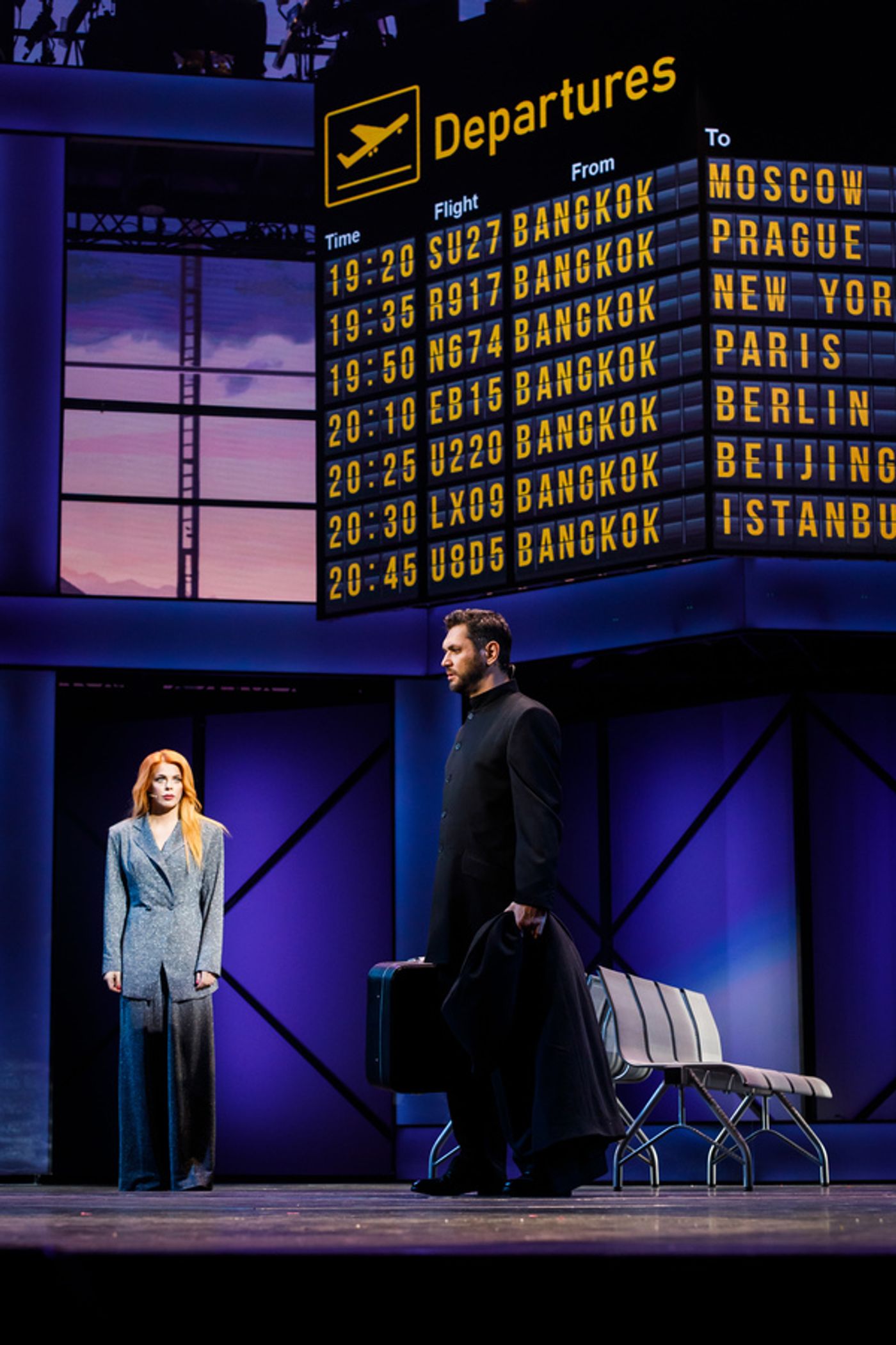 Photos/Video: First Look at the Russian Premiere of CHESS The Musical  Image