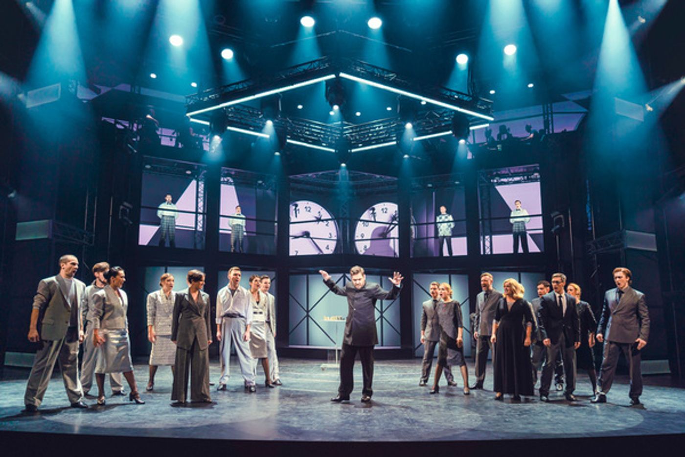Photos/Video: First Look at the Russian Premiere of CHESS The Musical  Image