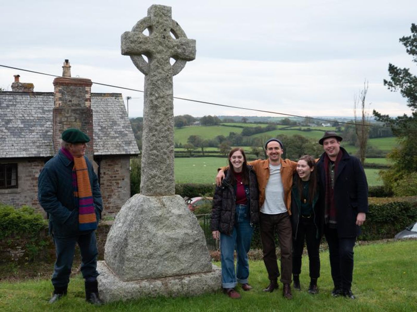 Photo Flash: Michael Morpurgo Shows Cast of PRIVATE PEACEFUL the Village That Inspired His Novel  Image