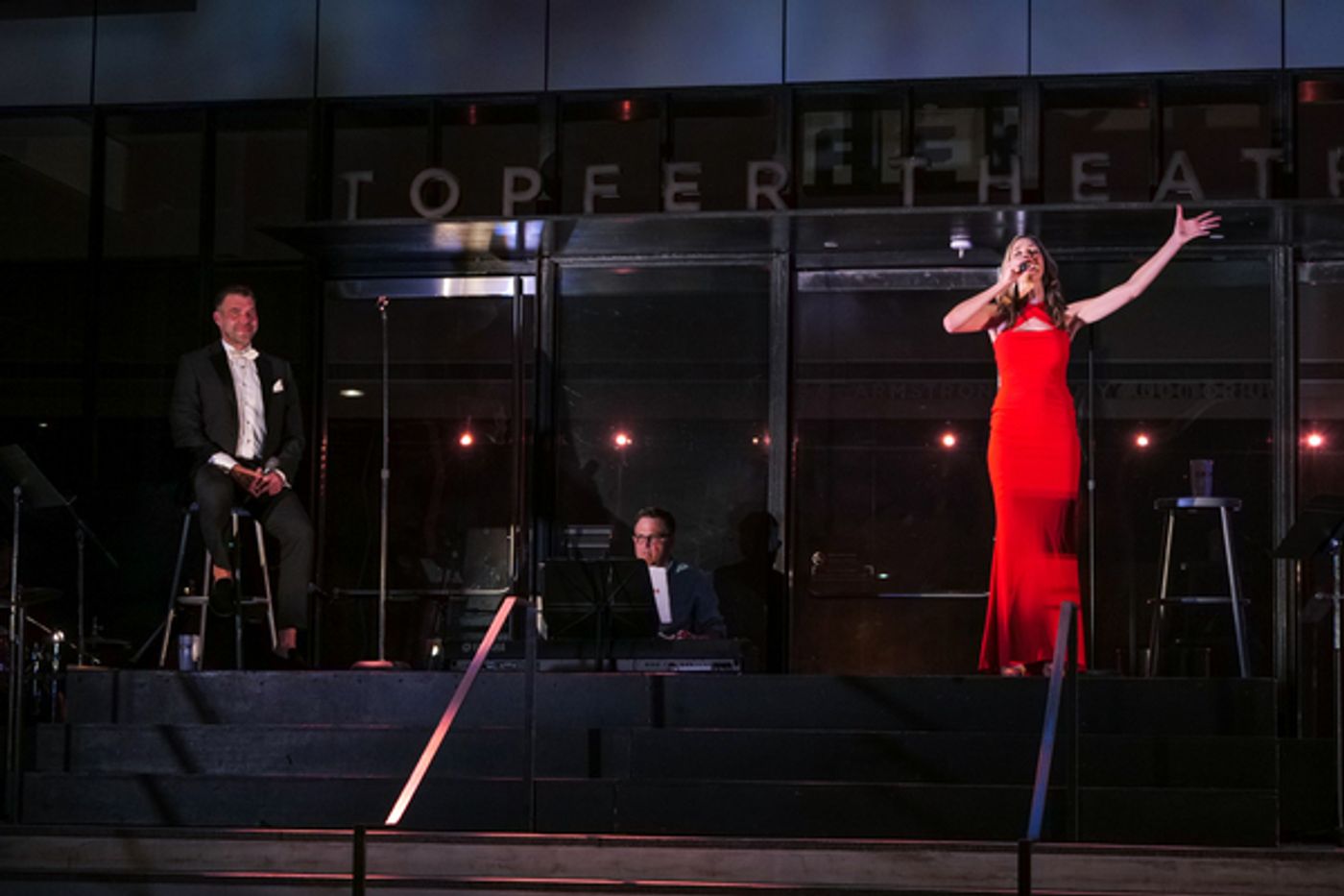 Photo Flash: ZACH Theatre Presents SONGS UNDER THE STARS With Jill Blackwood and Matthew Redden Photo Flash: ZACH Theatre Presents SONGS UNDER THE STARS With Jill Blackwood and Matthew Redden Image