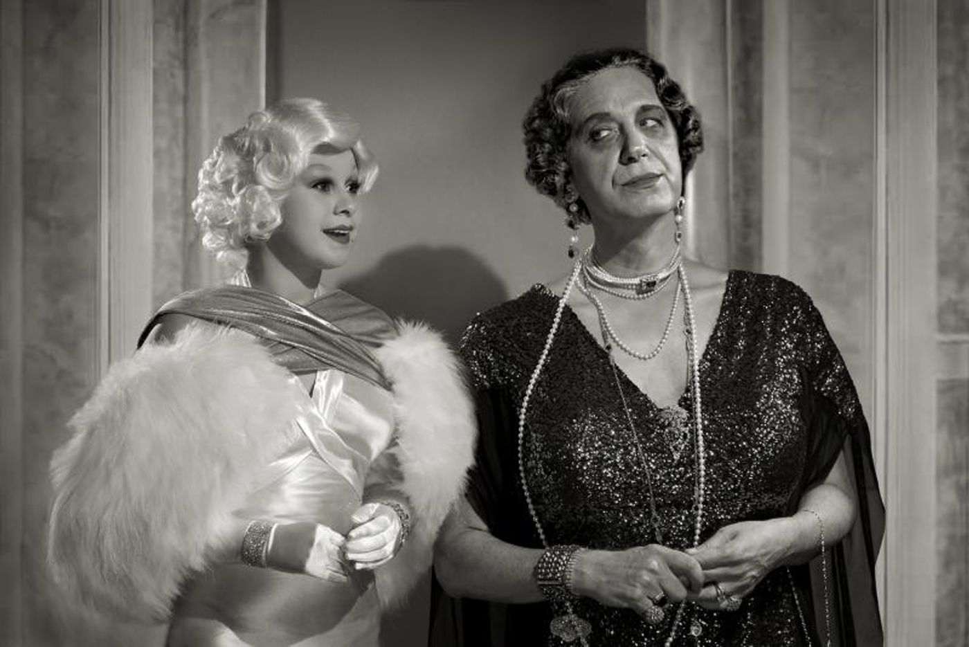 Feature: Ava Nicole Frances And The Divas of Halloween  Image