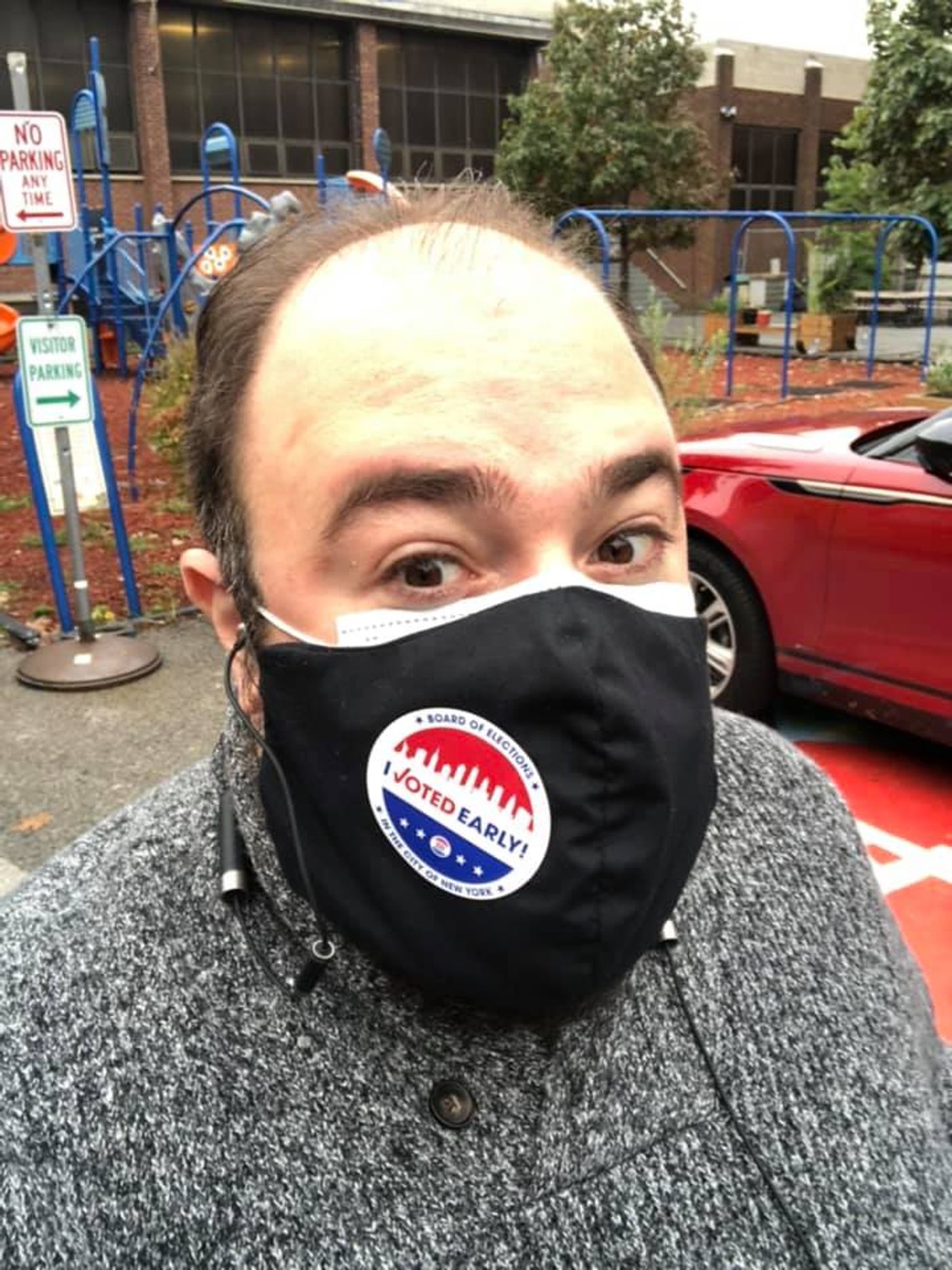 Feature: Cabaret and Concert Artists Flock To Polls For Early Voting  Image