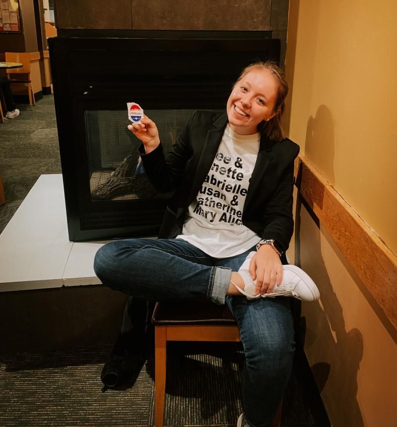 Feature: Cabaret and Concert Artists Flock To Polls For Early Voting  Image