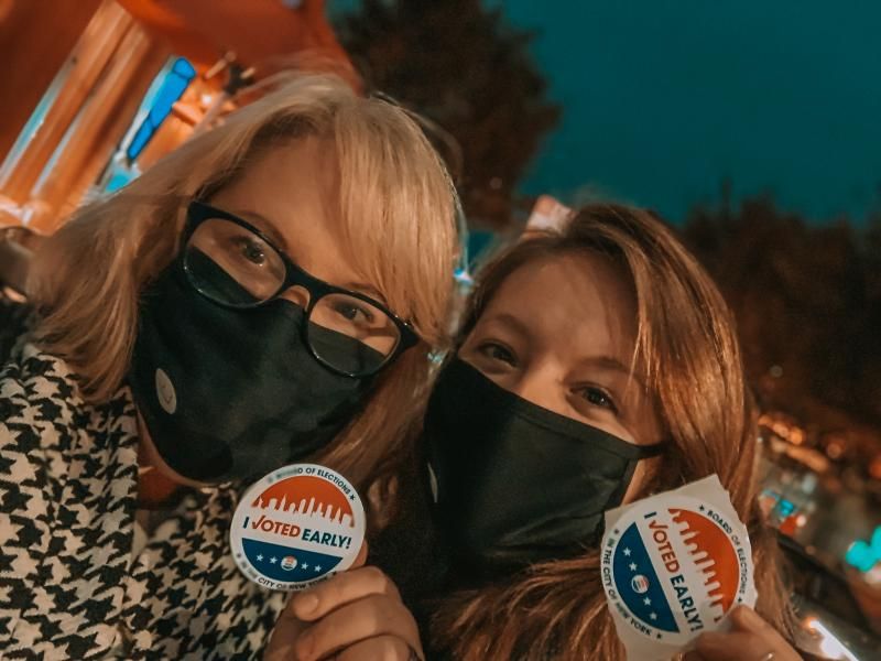 Feature: Cabaret and Concert Artists Flock To Polls For Early Voting  Image