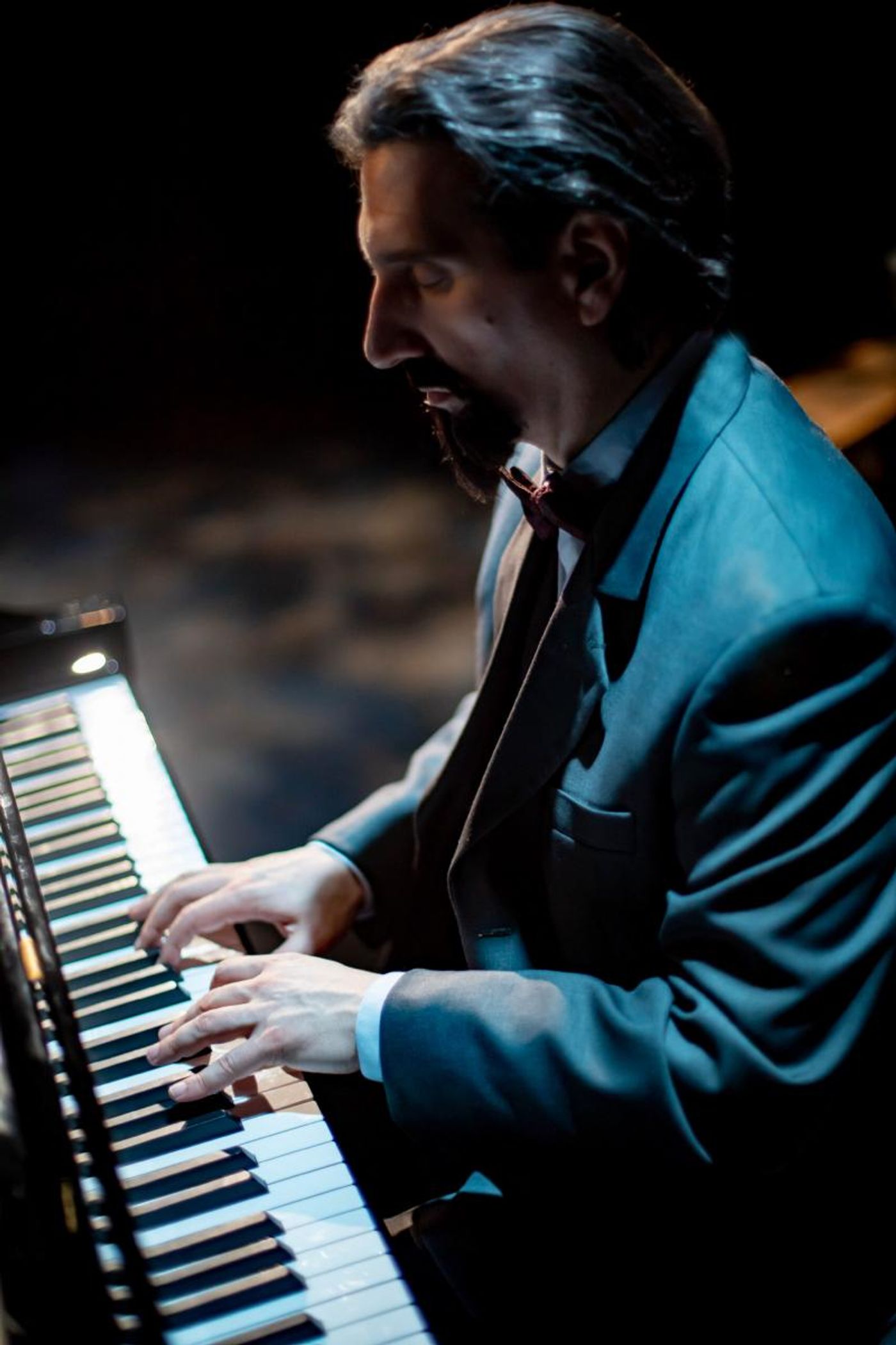 Interview: Hershey Felder of HERSHEY FELDER AS CLAUDE DEBUSSY IN A PARIS LOVE STORY Transports Us to That Romantic City in the 19th Century  Image