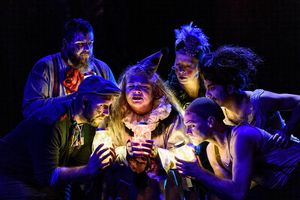 Jay Torrence as Robert Murray; Anthony Courser as Henry Gilfoil; Pamela Chermansky as Photo