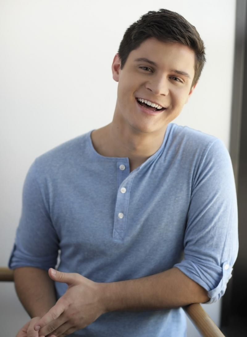 BWW Blog: Interview with Next On Stage Finalist, Andrew Nelin  Image