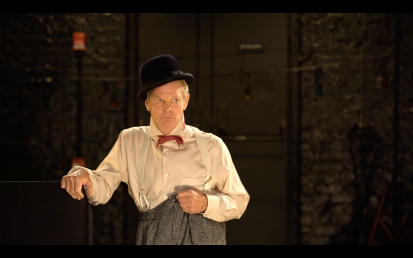 Review: Bill Irwin's ON BECKETT / IN SCREEN Takes A Clown's-Eye View Of The Modernist's Words  Image