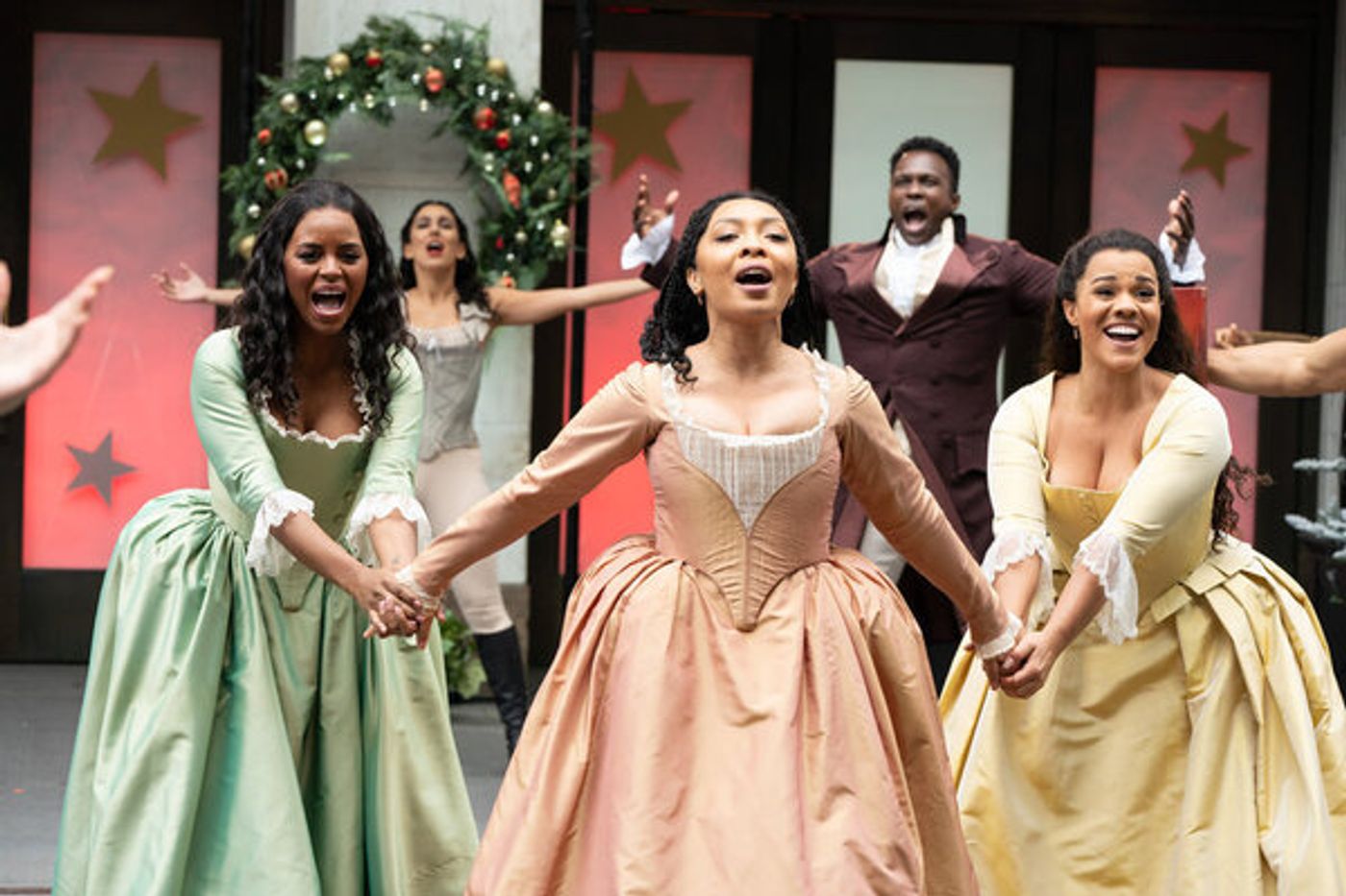 Photo Flash: The Casts of JAGGED LITTLE PILL, HAMILTON, MEAN GIRLS, and AIN'T TOO PROUD Perform at the MACY'S THANKSGIVING DAY PARADE Photo Flash: The Casts of JAGGED LITTLE PILL, HAMILTON, MEAN GIRLS, and AIN'T TOO PROUD Perform at the MACY'S THANKSGIVING DAY PARADE Image