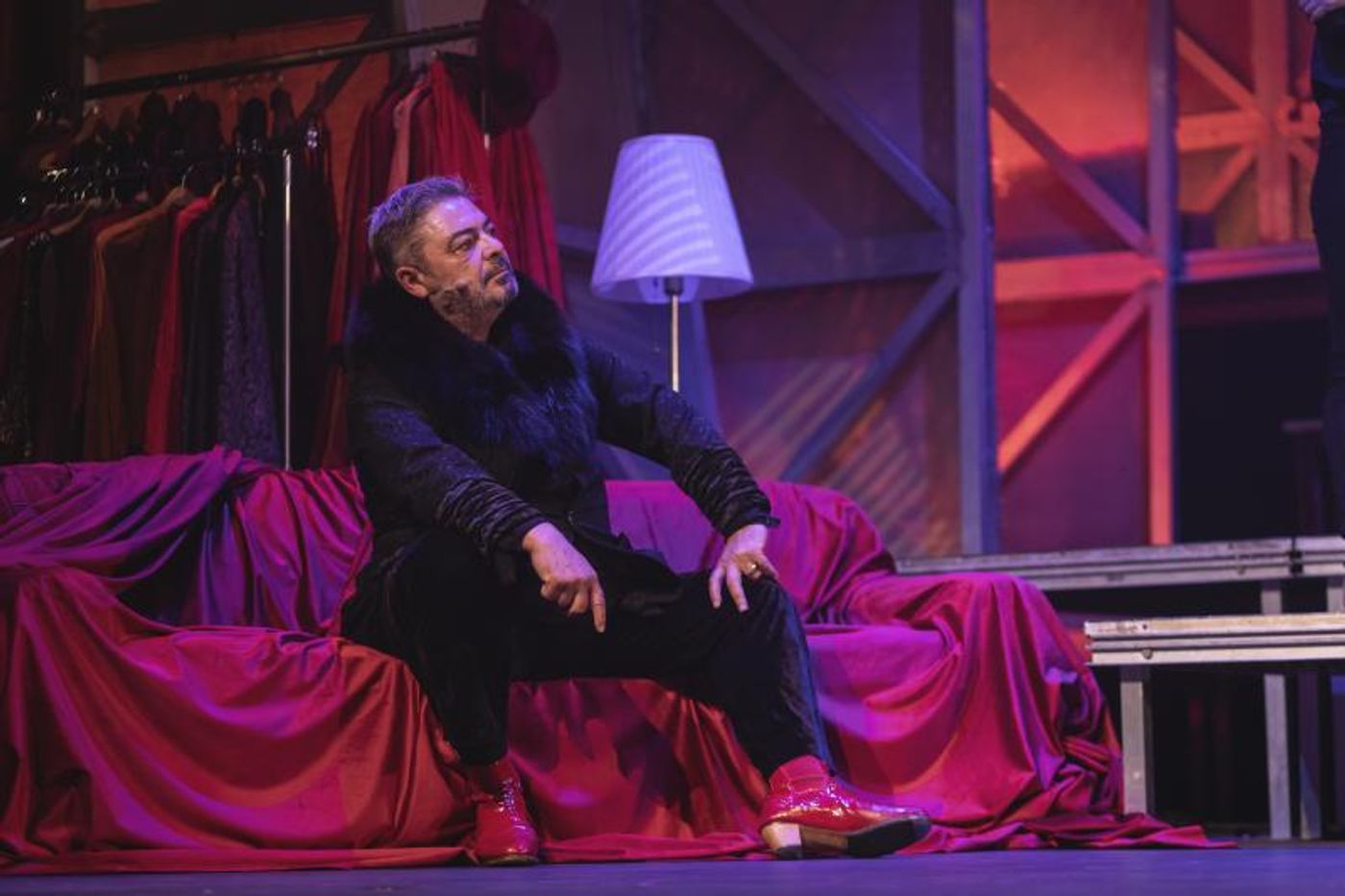 POST la nueva comedia musical de Edu Soto se estrena en el teatro Príncipe Gran Vía  Image