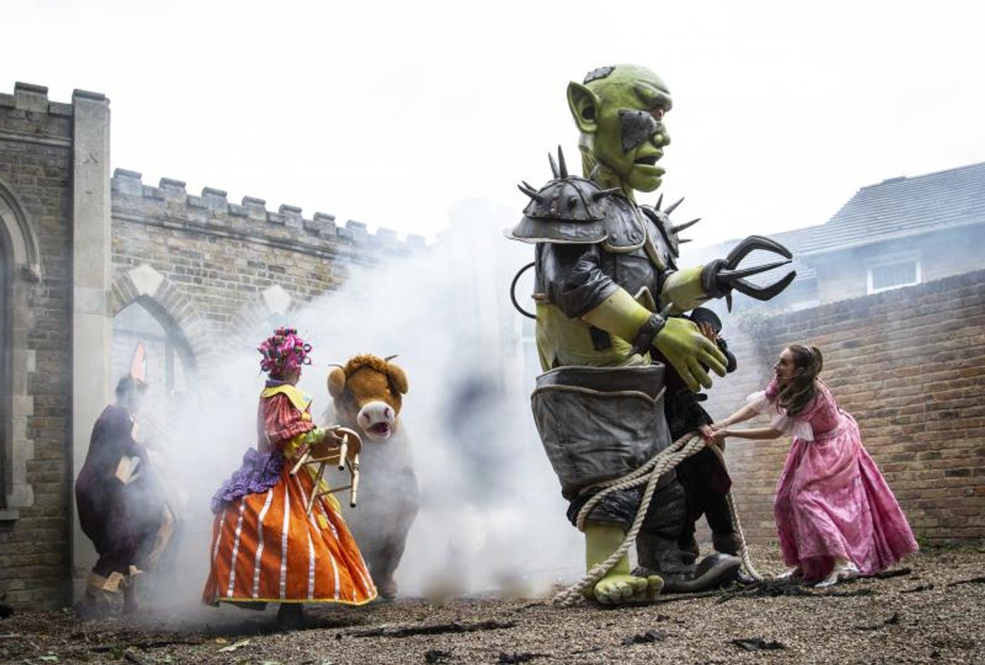 Interview: Peter Duncan Chats JACK AND THE BEANSTALK Coming To Everyman Cinemas  Image