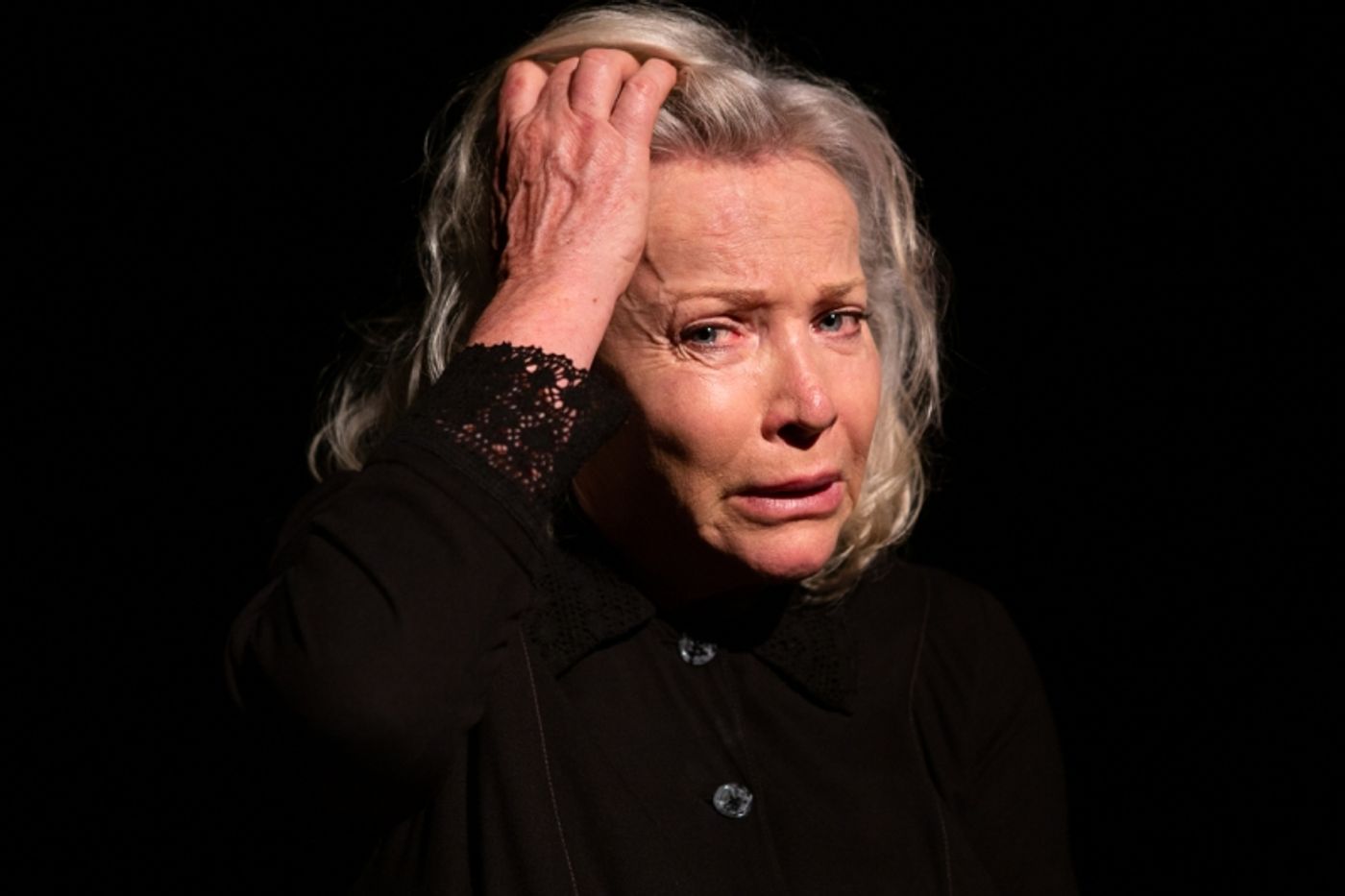 Interview: Sandra Prinsloo At the Centre of Two Sold-Out Runs of KAMPHOER Interview: Sandra Prinsloo At the Centre of Two Sold-Out Runs of KAMPHOER Image