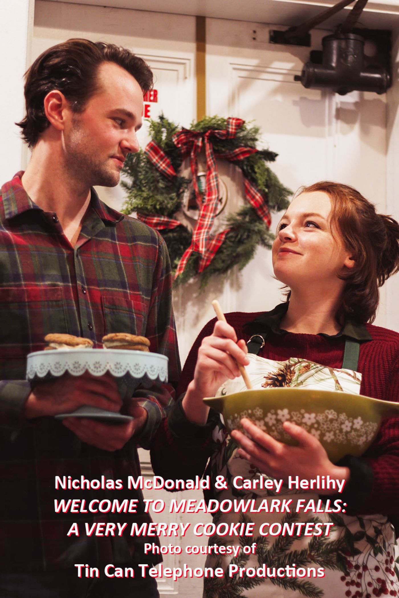 Interview: Lori Meeker - An Artist For CHRISTMAS & All Seasons  Image