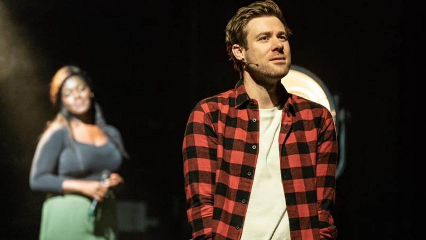 Interview: David Hunter Talks SONGS FOR A NEW WORLD at Vaudeville Theatre  Image