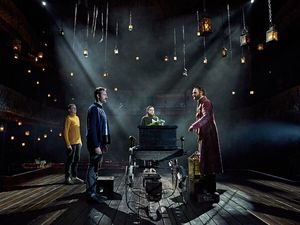 John Dagleish, Eugene McCoy, Melissa Allan and Andrew Lincoln Photo