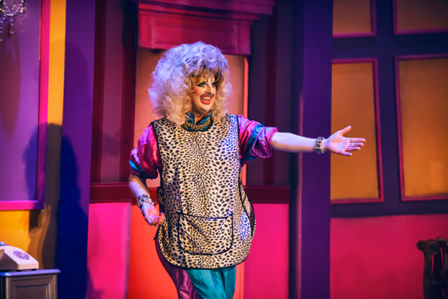 Photo Flash: First Look at DEATH DROP at the Garrick Theatre Image