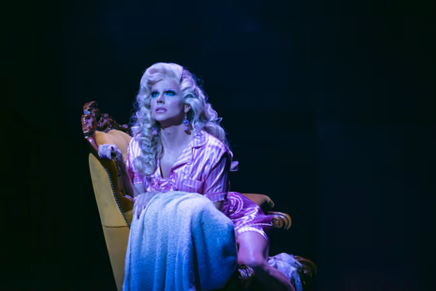 Photo Flash: First Look at DEATH DROP at the Garrick Theatre Image