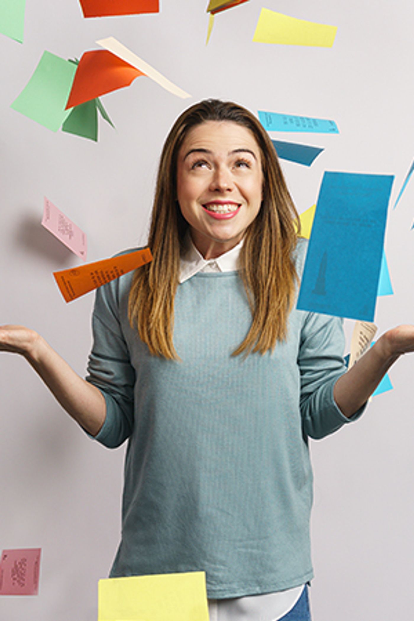 Lydia Fairén, Víctor Gómez, Laura Enrech y Oriol Burés estrenan UN DIA CUALQUIERA  Image