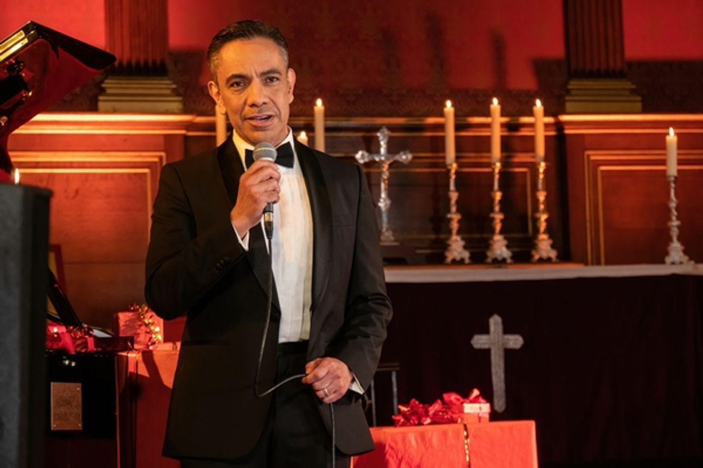 Photo Flash: Simon Callow, Sophie Isaacs, Kevin Clifton, and More Film WE NEED A LITTLE CHRISTMAS Concert  Image