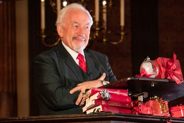 Simon Callow Photo