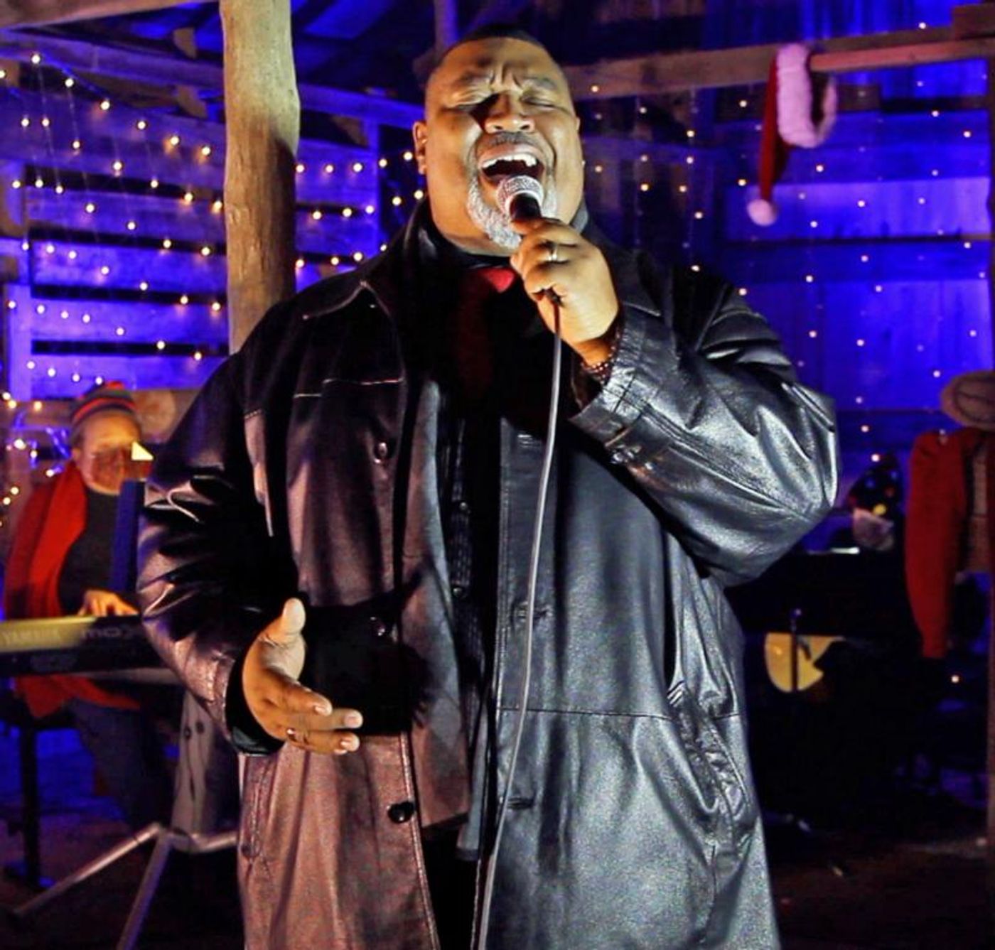 Review: THE SPECTACULAR CHRISTMAS SHOW at Musical Theater Heritage  Image