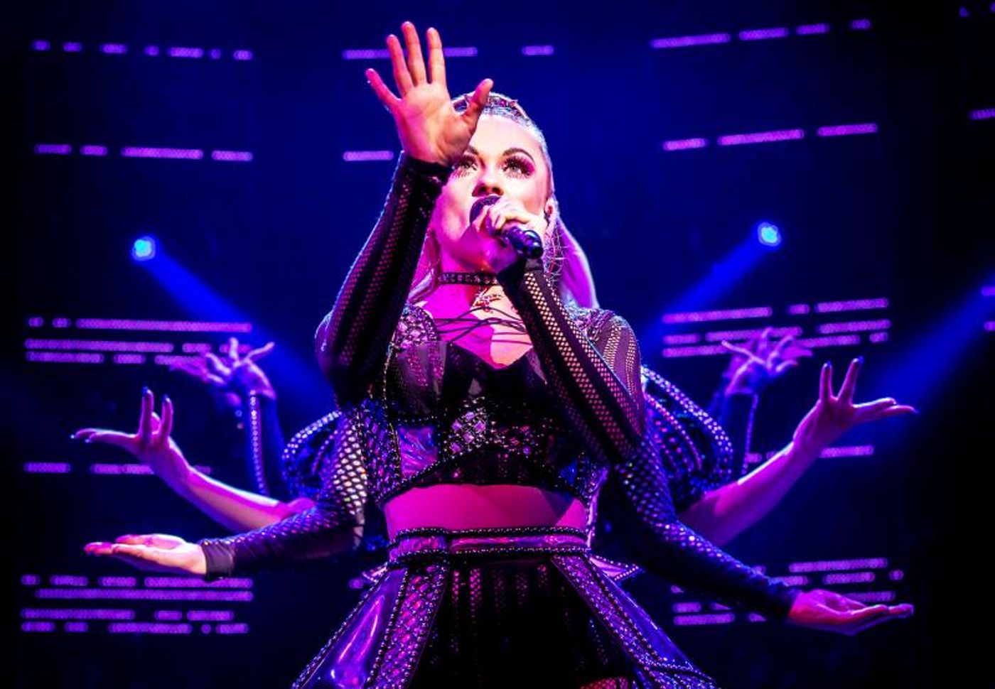 Photo Flash: First Look at Re-Opened SIX at West End's Lyric Theatre  Image