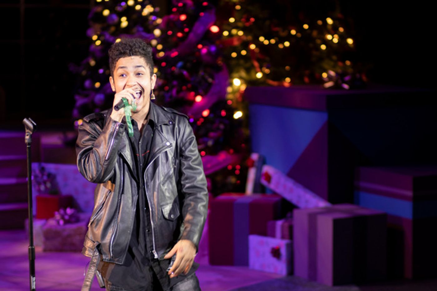 Photo Flash: Check Out City Circle Theatre Company's A CHRISTMAS CABARET  Image