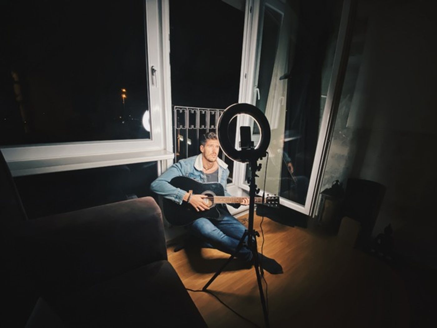 Photo Flash: Go Behind the Screens of RENT on Smule Photo Flash: Go Behind the Screens of RENT on Smule Image