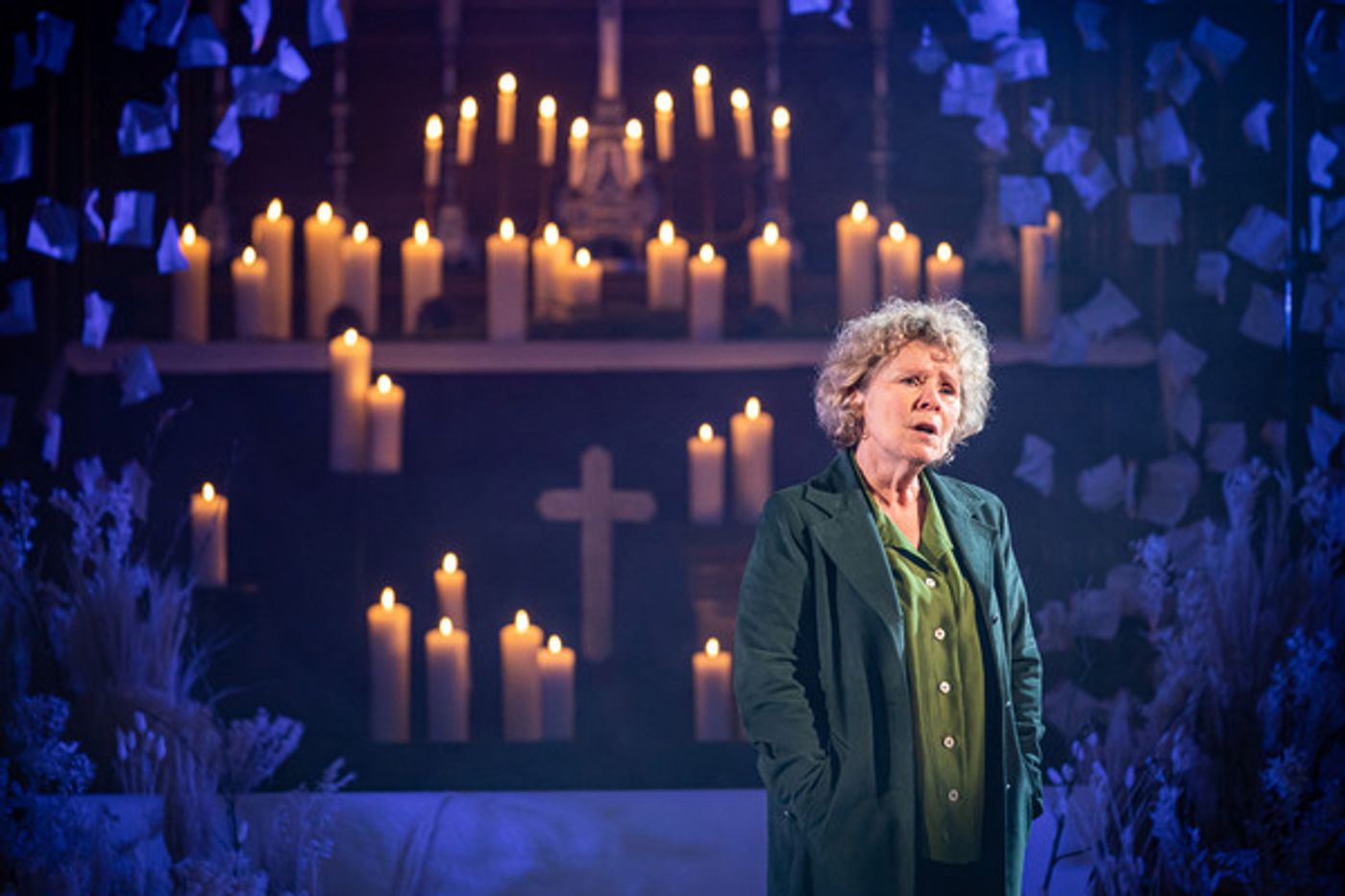 Photo Flash: First Look at Imelda Staunton, Minnie Driver and More in Donmar Warehouse's LOOKING A LOT LIKE CHRISTMAS  Image
