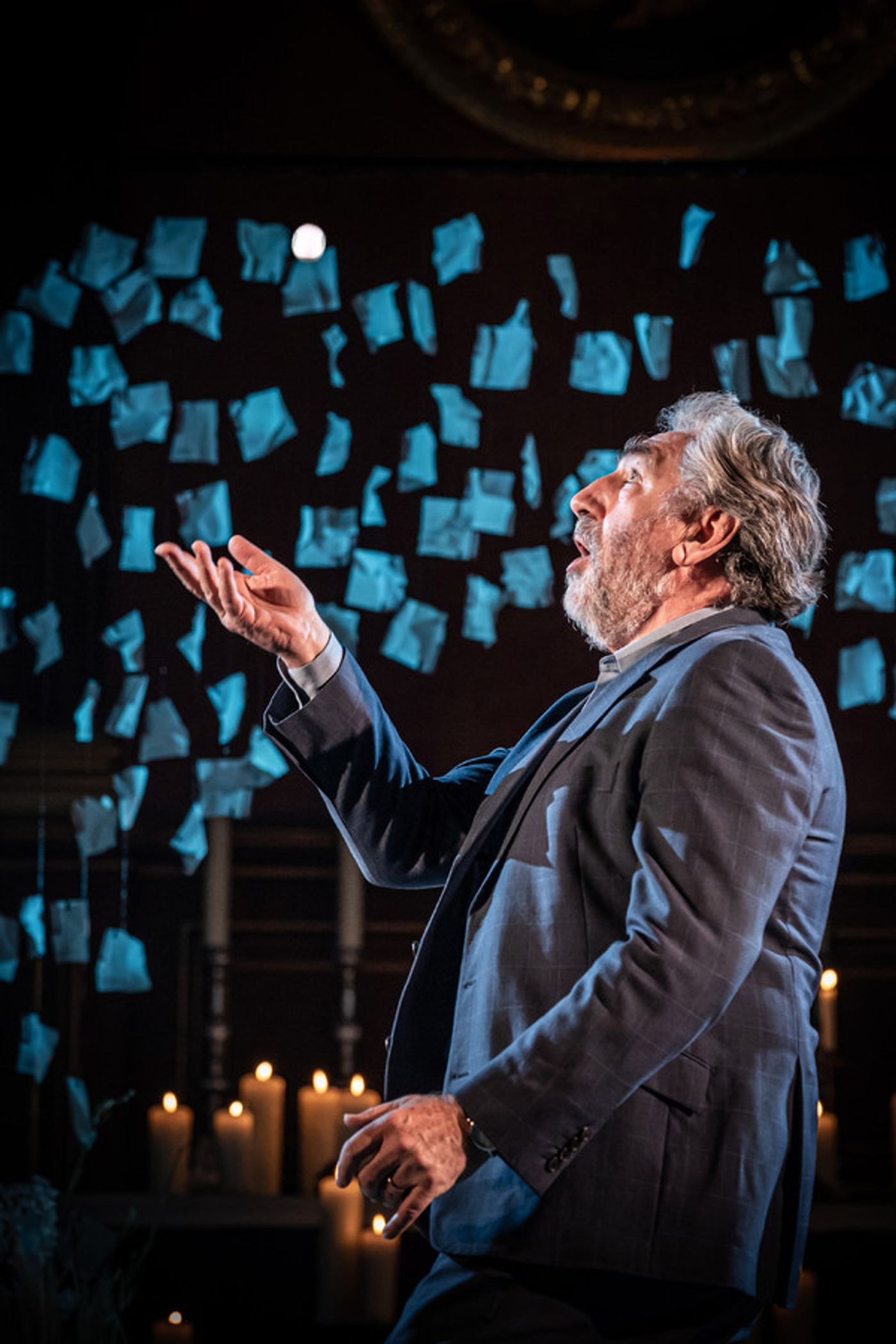 Photo Flash: First Look at Imelda Staunton, Minnie Driver and More in Donmar Warehouse's LOOKING A LOT LIKE CHRISTMAS  Image