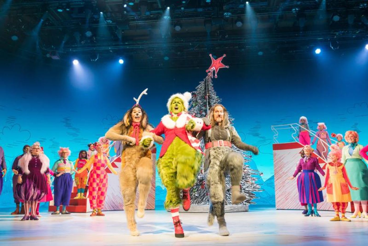 PHOTOS: A Look Back at Theater During 2020  Image