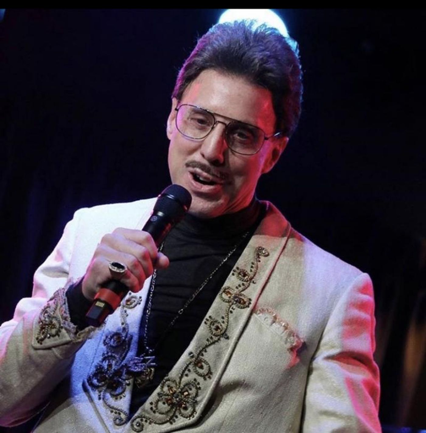 Interview: Michael West of CAN'T WE PUT THE 'MAS BACK IN CHRISTMAS? Online Holiday Special Interview: Michael West of CAN'T WE PUT THE 'MAS BACK IN CHRISTMAS? Online Holiday Special Image