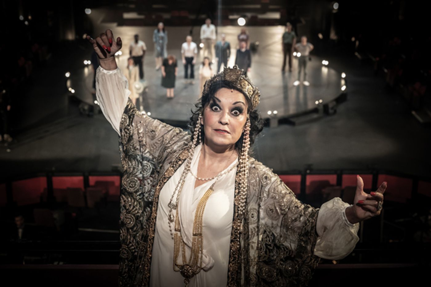Photo Flash: First Look at Curve's SUNSET BOULEVARD in Concert  Image